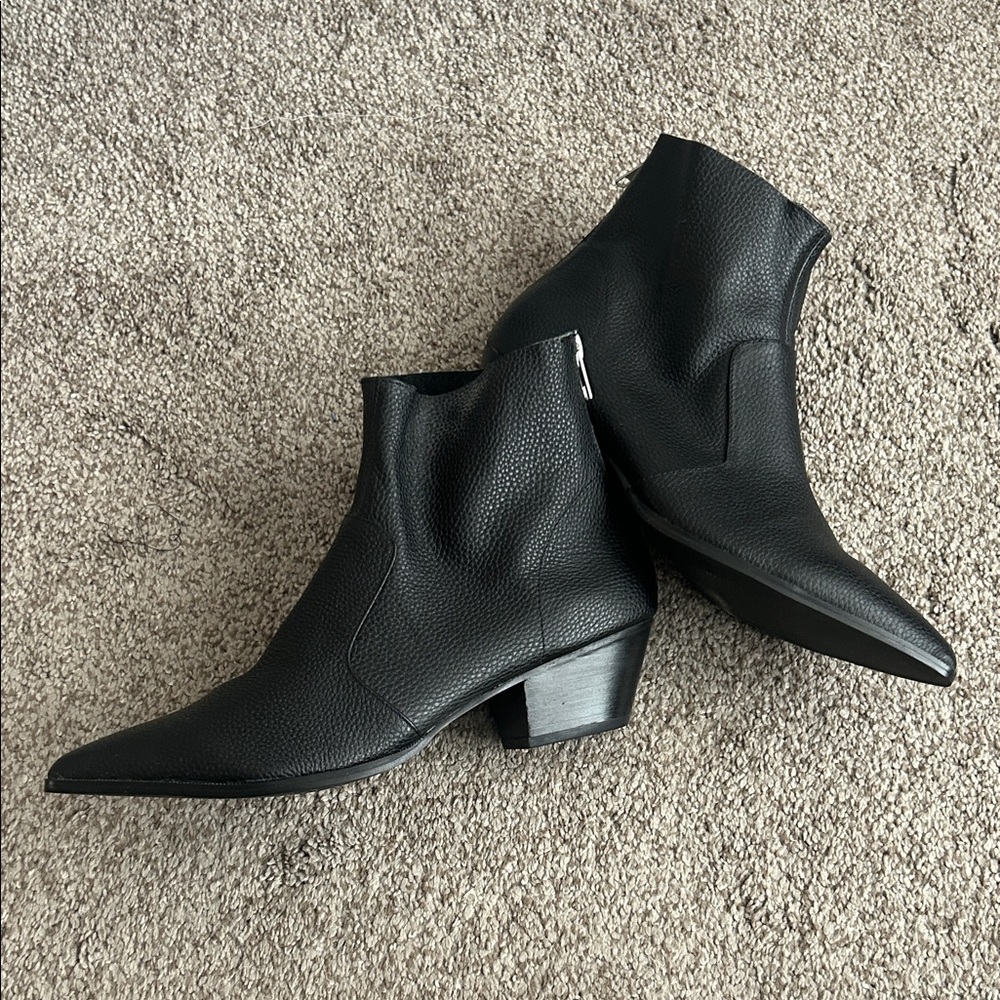 Steve Madden Black Pointed Toe Ankle Booties